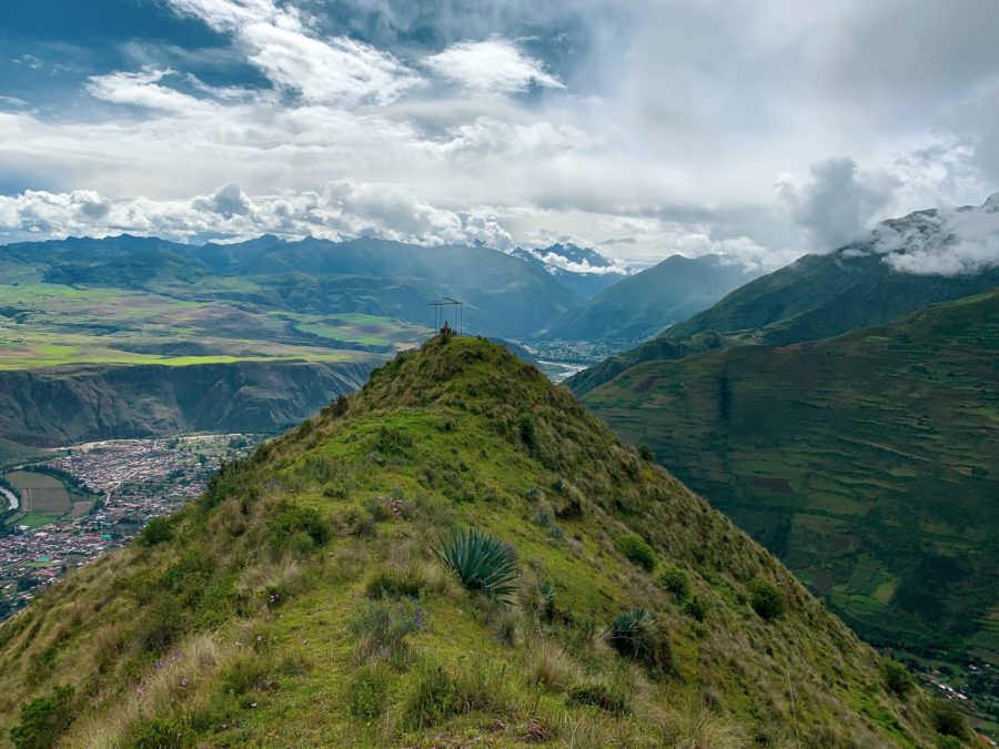 Saywa Mountain, ridge line, grass, plants, wildflowers, viewpoint, mountains, clouds, sky, river, Urubamba