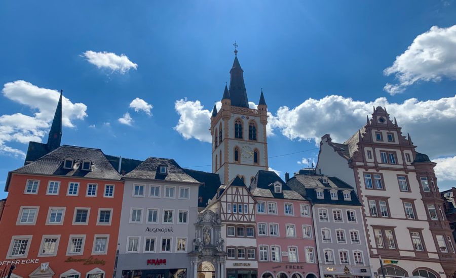 Mosel River Valley, Hauptmarkt main square, buildings, church, clouds, sky, German architecture