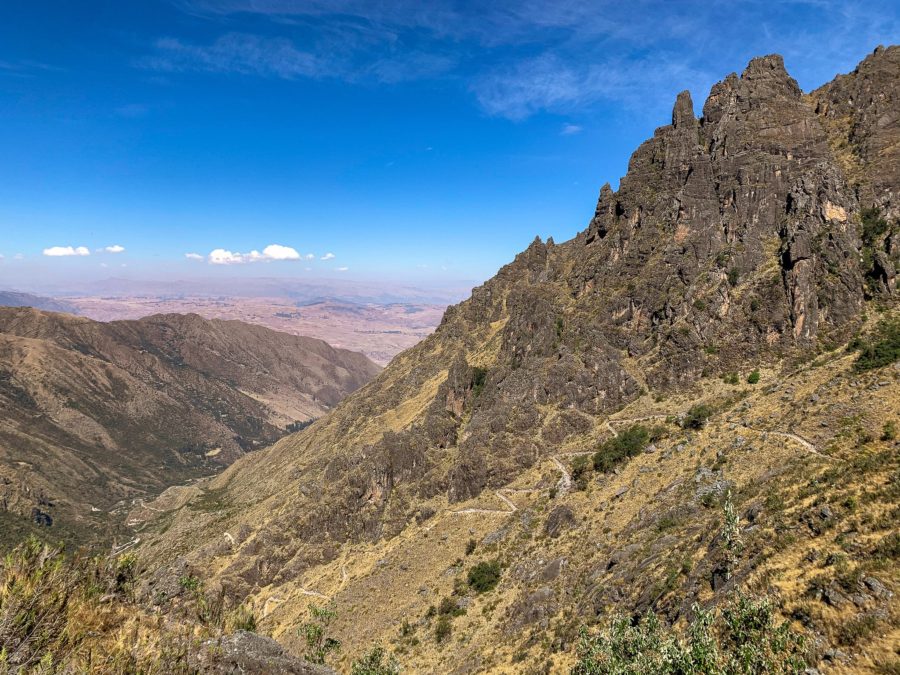 trail to Laguna Juchuycocha, trail, grass, mountains, rocks, valley, clouds, sky
