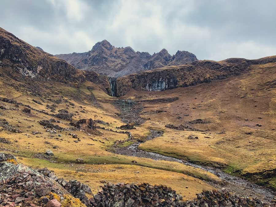 path to cuncani village, after Huilquijasa Pass, mountains, lares valley trek