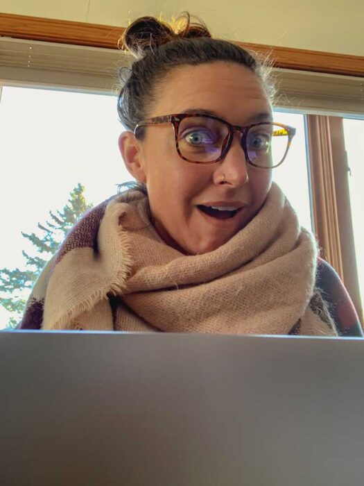 woman, glasses, computer, laptop, blog life