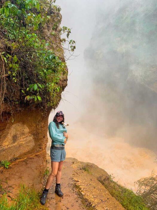 Santiago Apoala, Cascada Apoala, Apoala Waterfall, woman, puppy, things to do in Oaxaca, places to see in oaxaca state